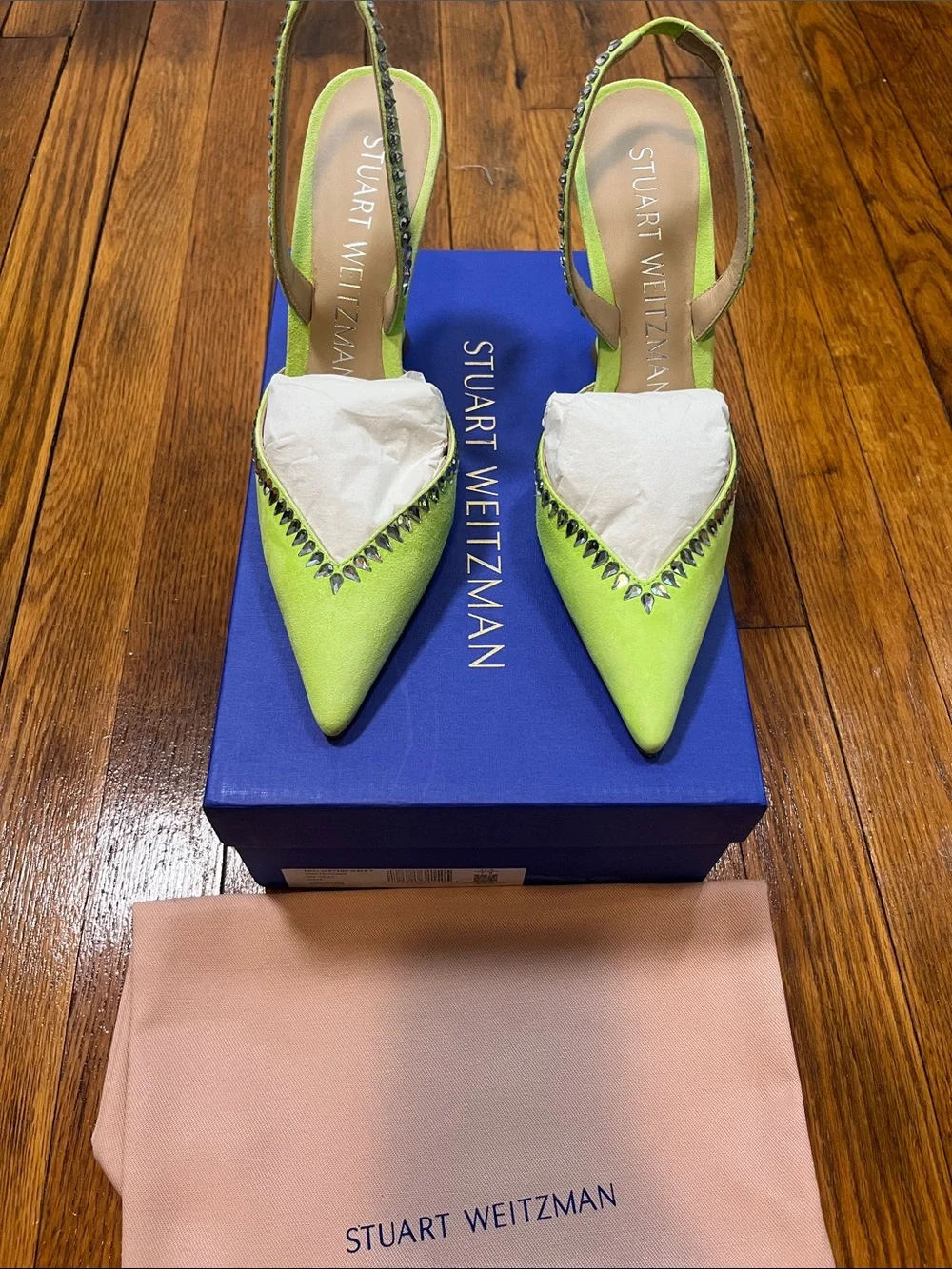 Stuart Weitzman chartreuse suede gemcut xcurve 100 along back pumps sz 7 NIB - Picture 2 of 9